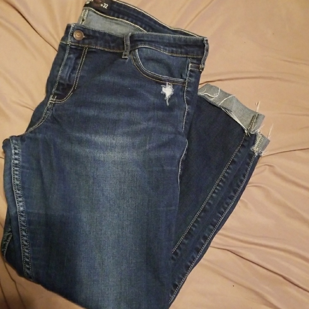 Hollister crop jeans